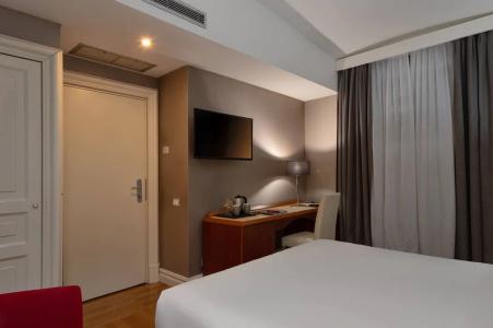 Principe Torlonia - a Member of Elizabeth Hotel Group - 29