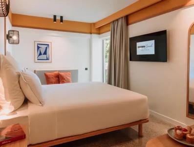 Grand Bleu Beach Resort - 49