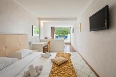 Narcis - Maslinica Hotels & Resorts - 43