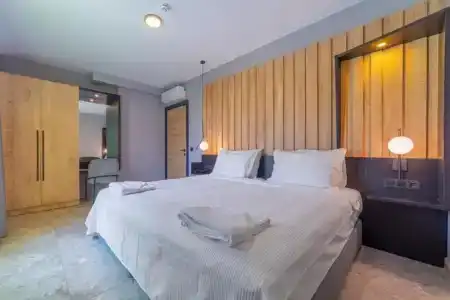 Aria Riva Apart - 101
