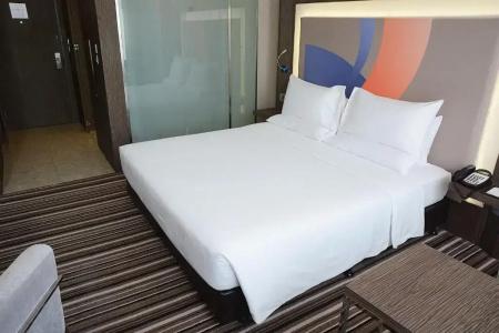 Novotel Bangkok Impact - 6