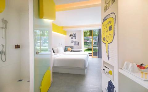 Yello Kuta Beachwalk Bali - 25