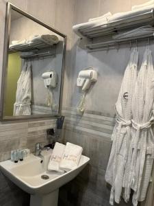 Yerevan Boutique - 37