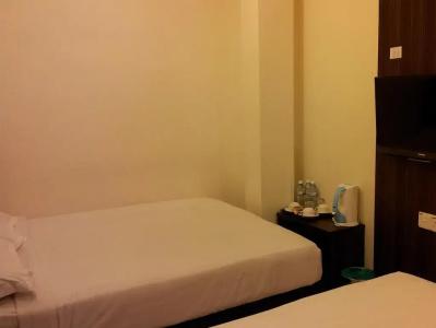 The Regency Garden - 22