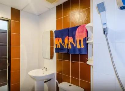 Baan Yuyen Karon Guesthouse - 52