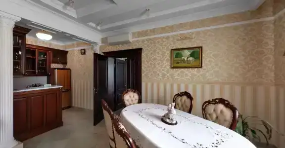 Замковый - 50