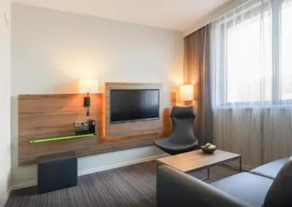 Moxy Oslo x - 73
