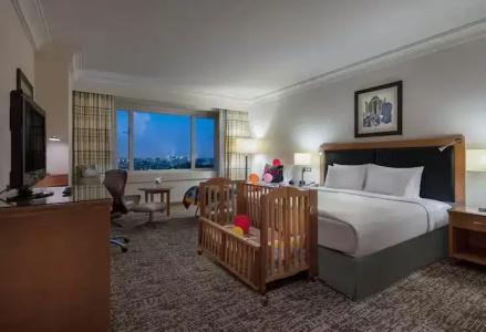 Adana Hiltonsa - 56