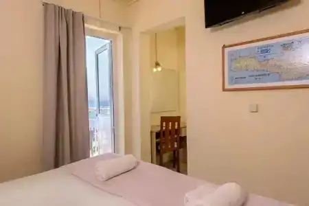 Eri Beach & Village - 4