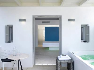 Aurora Luxury Suites - 58