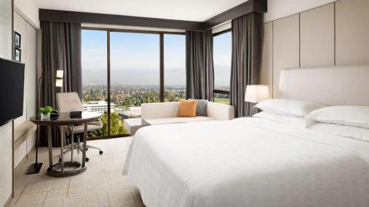 Sheraton Universal - 69