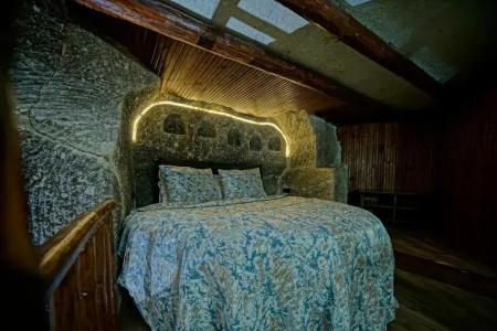 Holiday Cave - 65