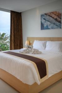 The Beachfront Phuket - 65