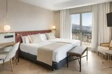 Catalonia Reina Victoria - 46