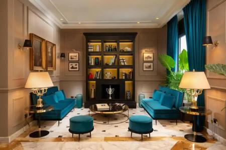 Condotti Boutique - 1