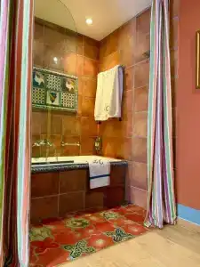 Le Convivial - Wine and Spa Experience Suites - 18
