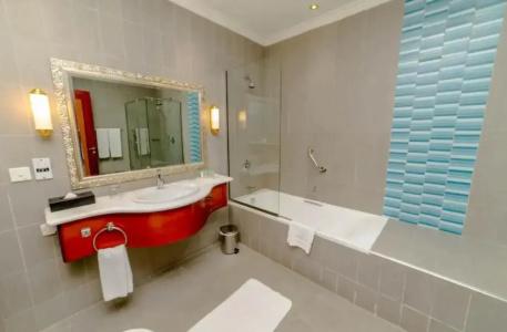 Grand Excelsior Al Barsha - 51