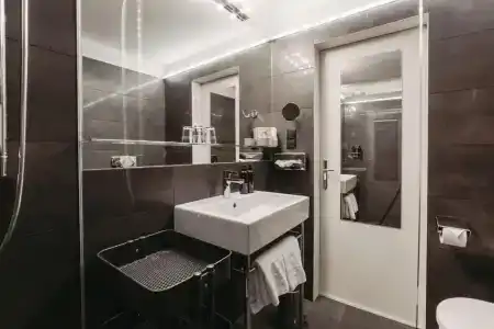 Small Luxury Altstadt Vienna - 60