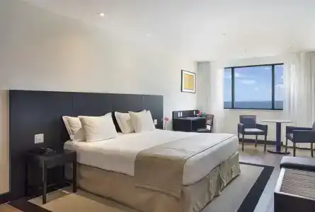 Windsor Leme - 60