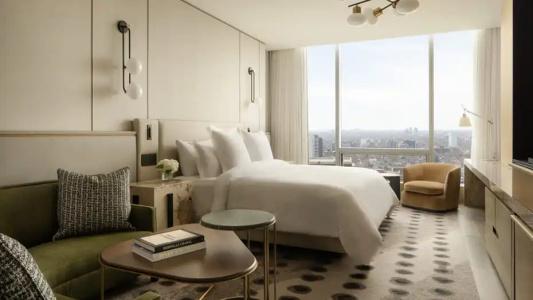 Four Seasons at Yorkville - 65