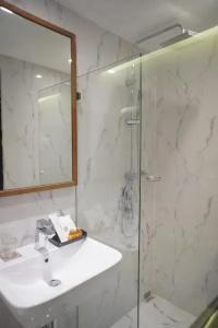 s Box Sukhumvit - Sha Extra Plus - 53