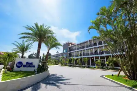 Best Western Okinawa Onna Beach - 0