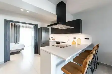 Porta Suites - 95