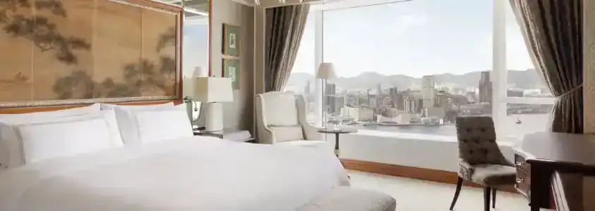 Island Shangri-La - 89
