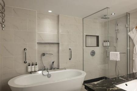 Conrad Istanbul Bosphorus - 160