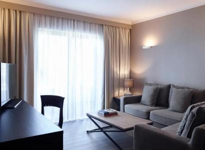 Pelagos Suites & Spa - 15