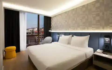 Sarar Kizilcikli - 38