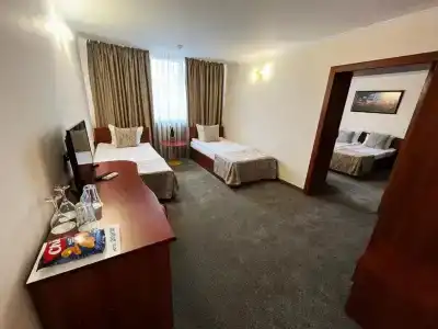 Orbita - 10