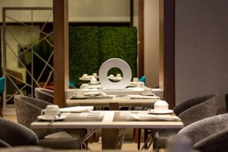 Holiday Inn Downtown Centre By Ihg - 7