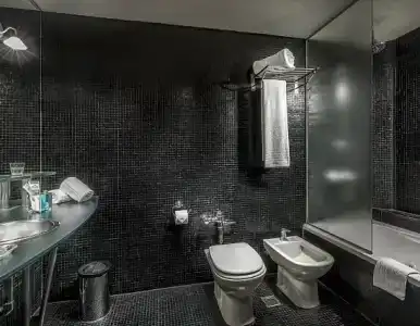 Broadway & Suites - 85