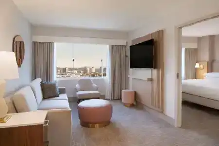 Hilton Santa Monica - 50