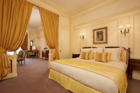 Hôtel Raphael - 85