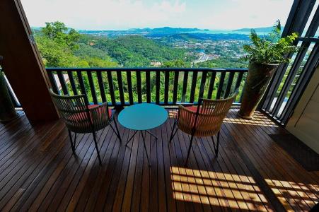 Phuket View Coffee and Resort - 32