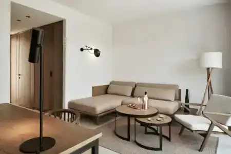 The Olivar Suites - 102