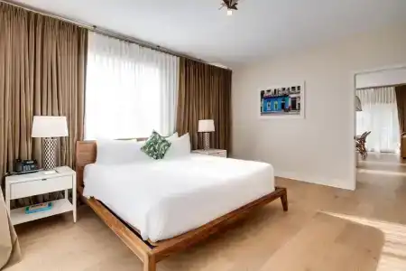 The Savoy & Beach Club - 26