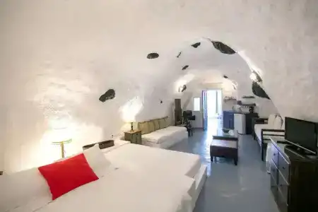 Alexander's Suites - 30