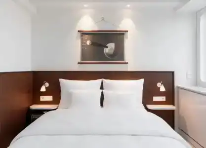Ruby Luna Dusseldorf - 58