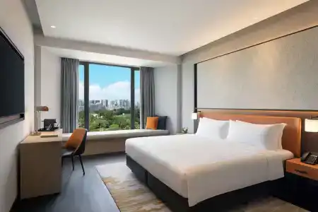 Peninsula Excelsior - 50