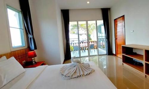 Horizon Beach Koh Jum - 52