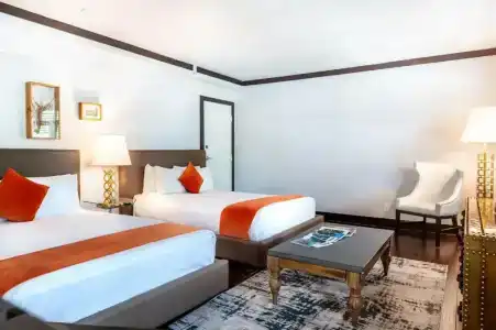 Lincoln Arms Suites - 42