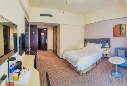 Holiday Inn Express Shanghai Putuo, An Ihg - 10