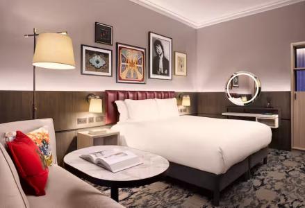 The Trafalgar St. James, London Curio collection by Hilton - 83