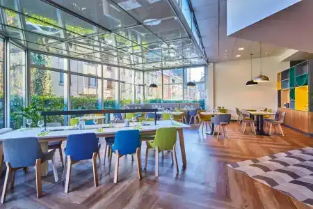 Holiday Inn Clermont Ferrand Centre, An Ihg - 9