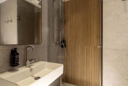 Hôtel Le Cardinal by Happyculture - 51