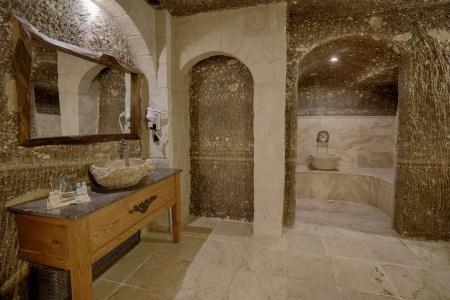 Hera Cave Suites - 165