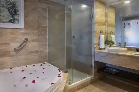 Ocean Blue & Sand Beach Resort - All Inclusive - 74